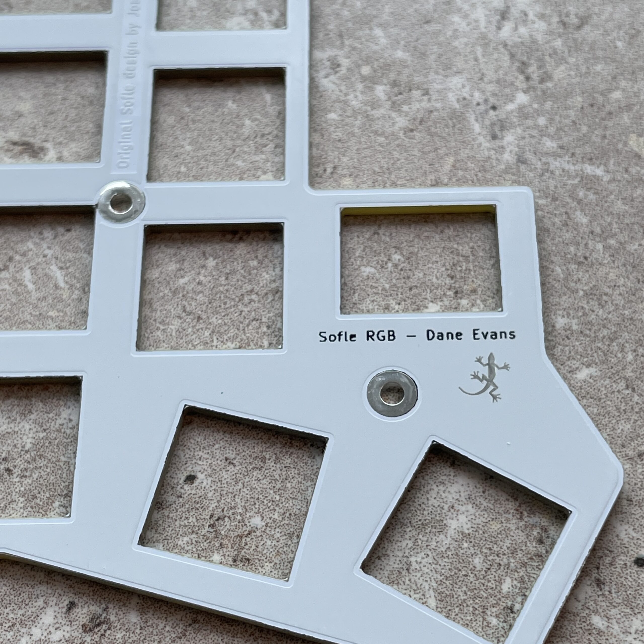 soflev2.1 rgb top plate